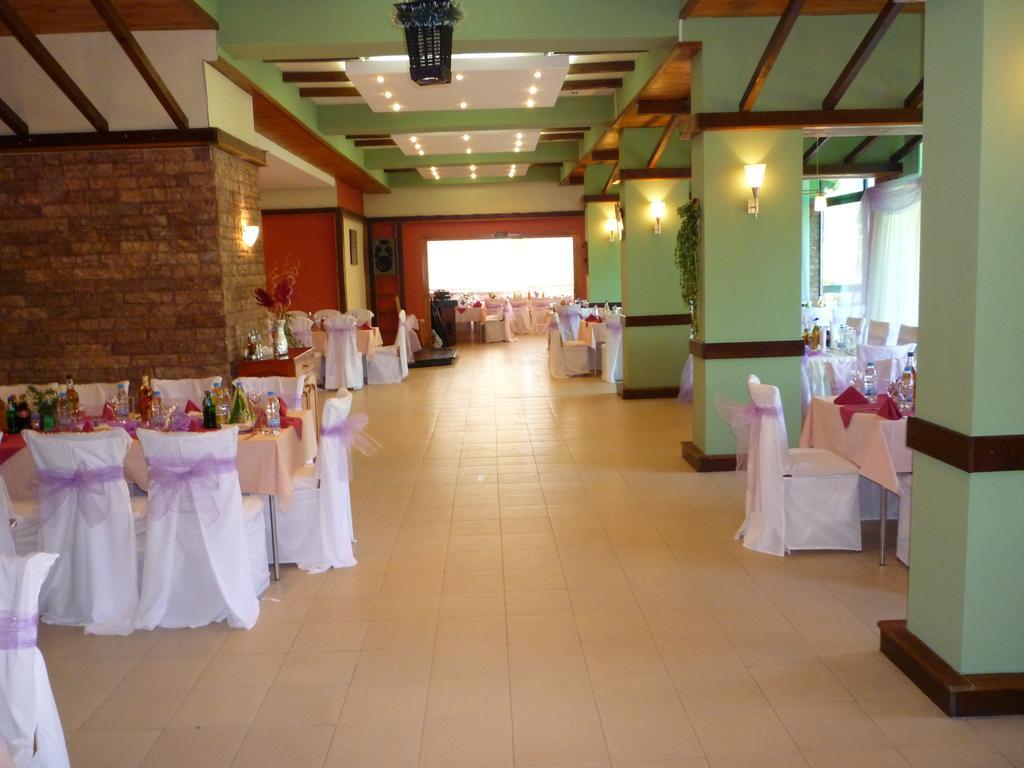 Park Hotel Ribaritsa Extérieur photo