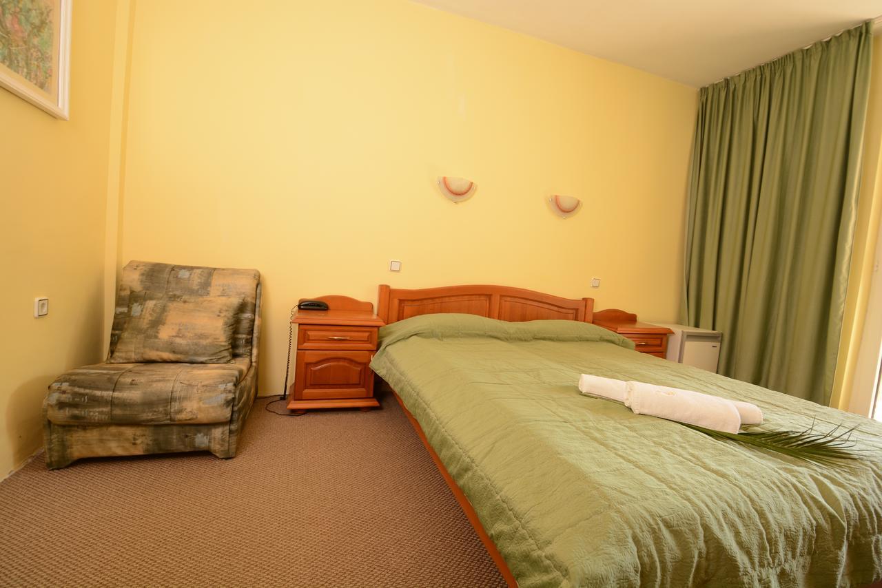 Park Hotel Ribaritsa Extérieur photo