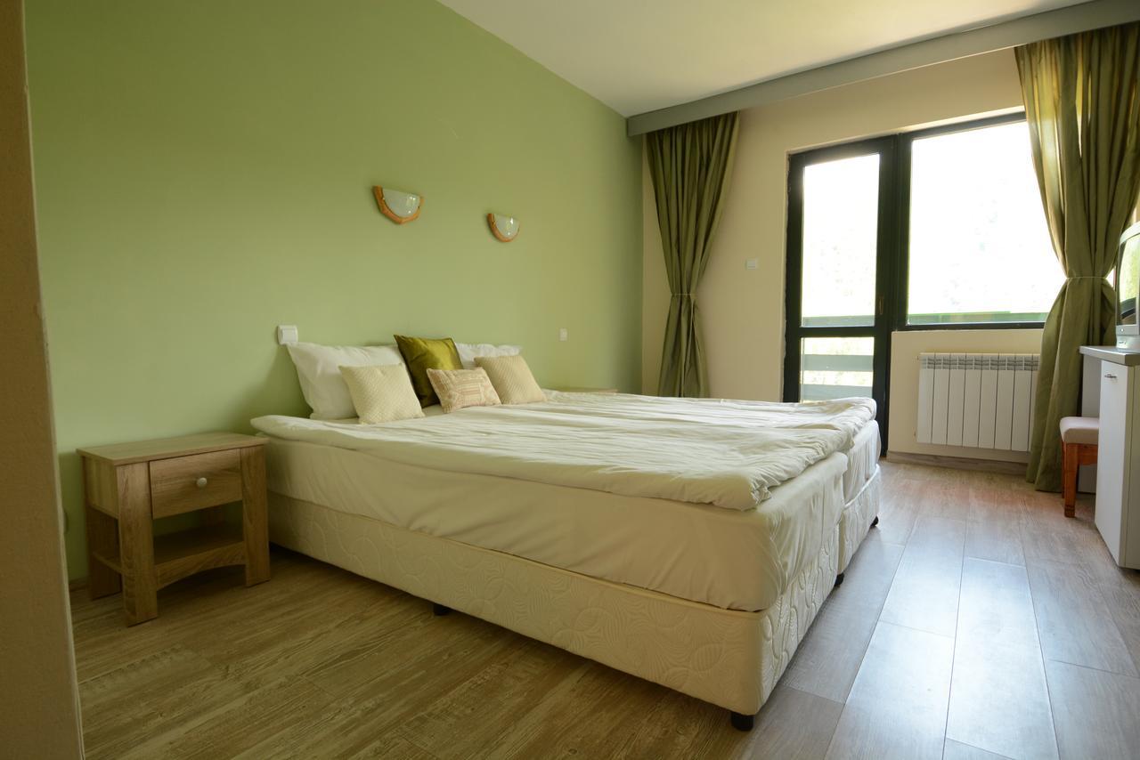 Park Hotel Ribaritsa Extérieur photo