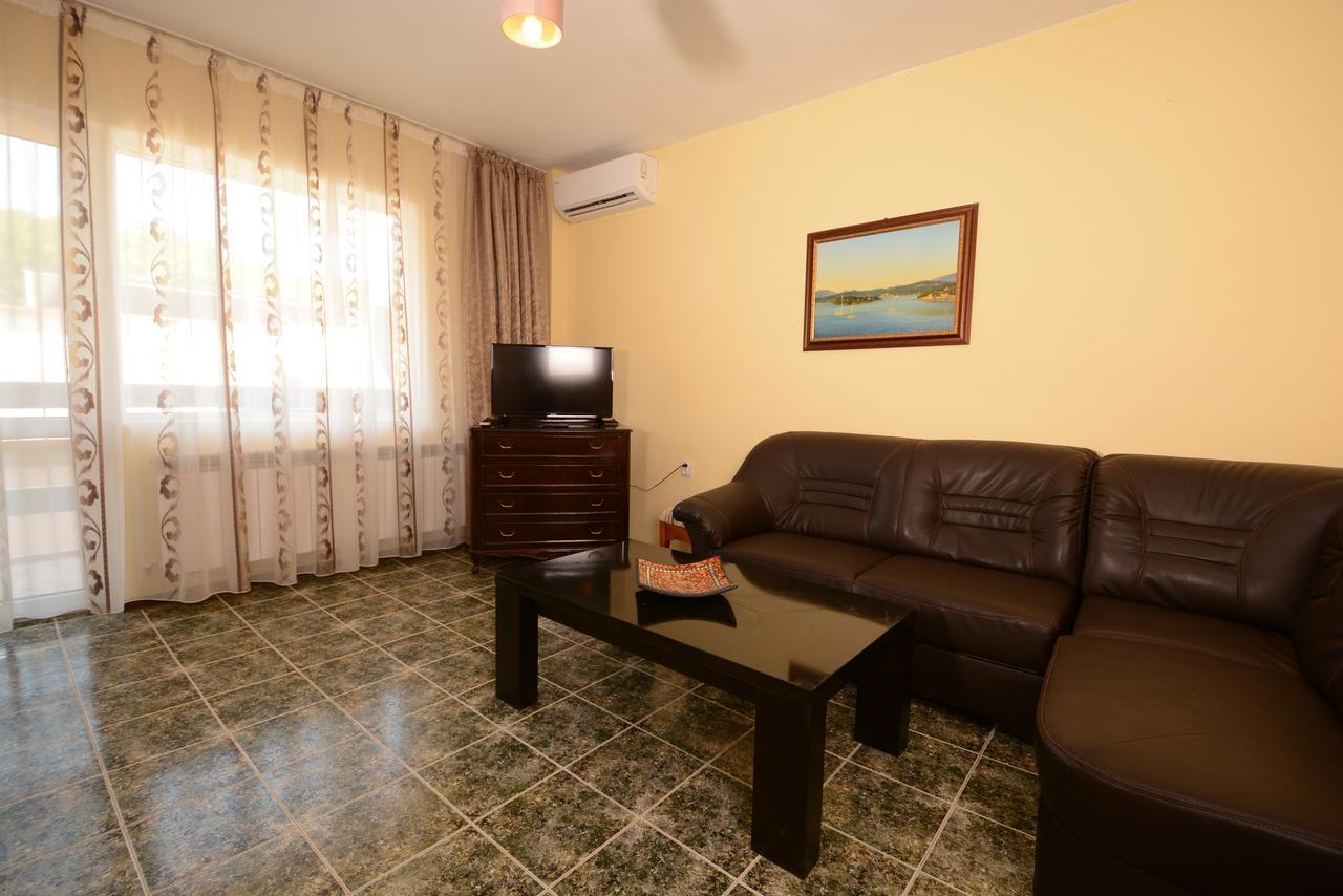 Park Hotel Ribaritsa Extérieur photo
